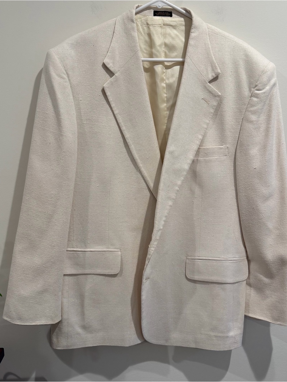 Tailors Row by Deansgate 100% silk off white blazer size 44S